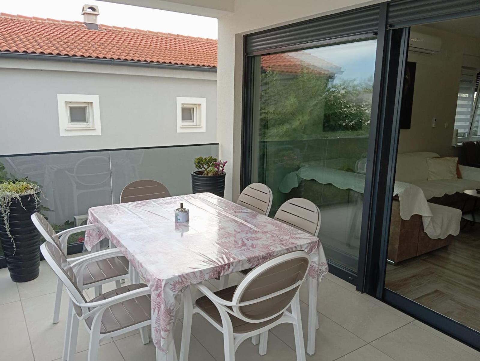 Villa S Vir Exterior photo