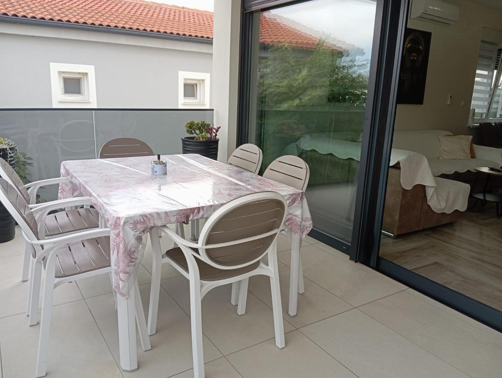 Villa S Vir Exterior photo